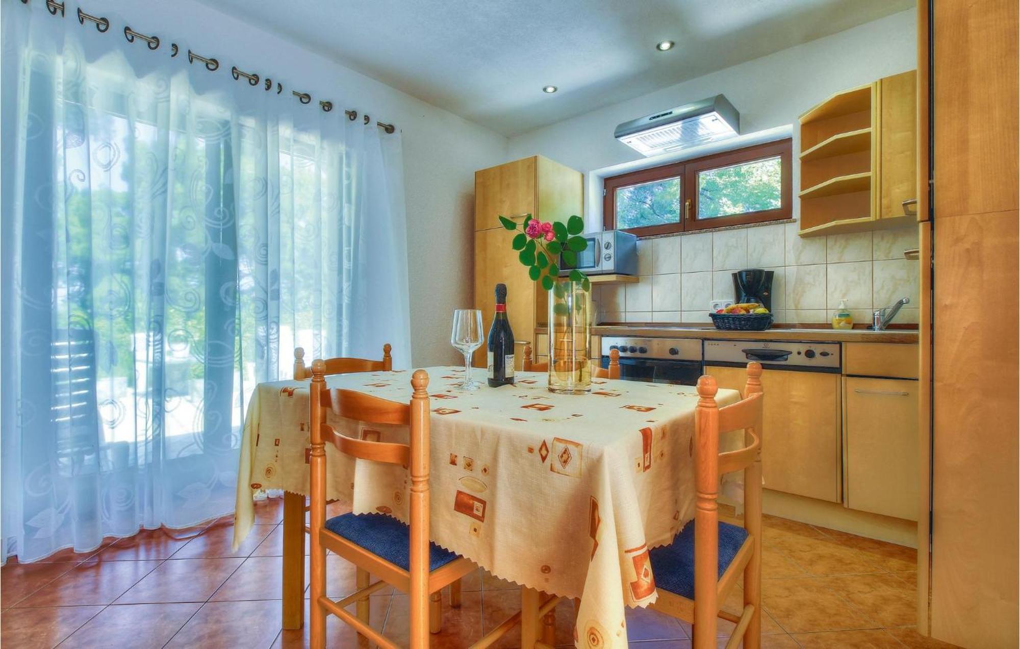 3 Bedroom Gorgeous Home In Бує Екстер'єр фото