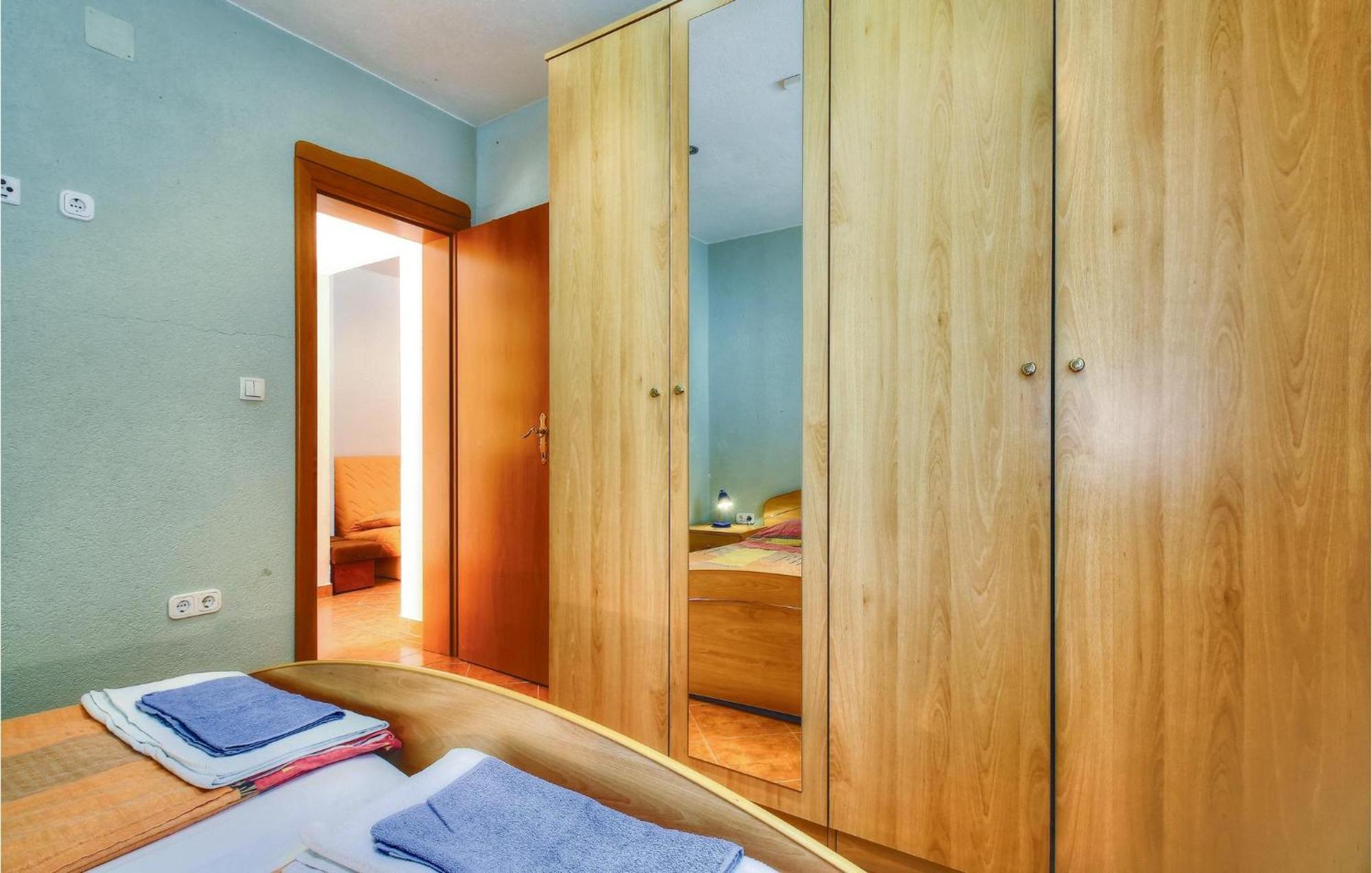 3 Bedroom Gorgeous Home In Бує Екстер'єр фото
